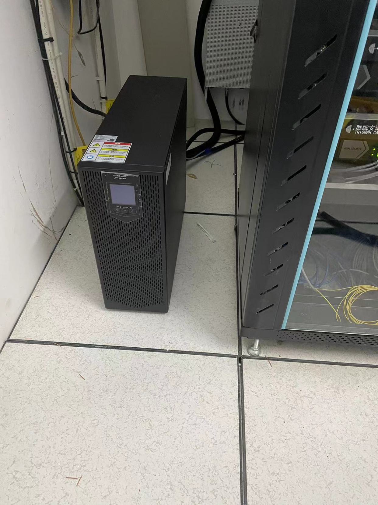 科華GFM-3000/2V/3000Ah鉛酸蓄電池 大容量、長續(xù)航工業(yè)能源解決方案